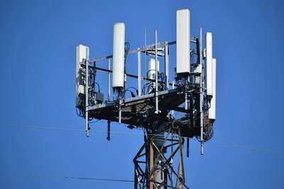 81.9萬個！中國5G基站領跑全球，基礎電信業(yè)務迎來新紀元